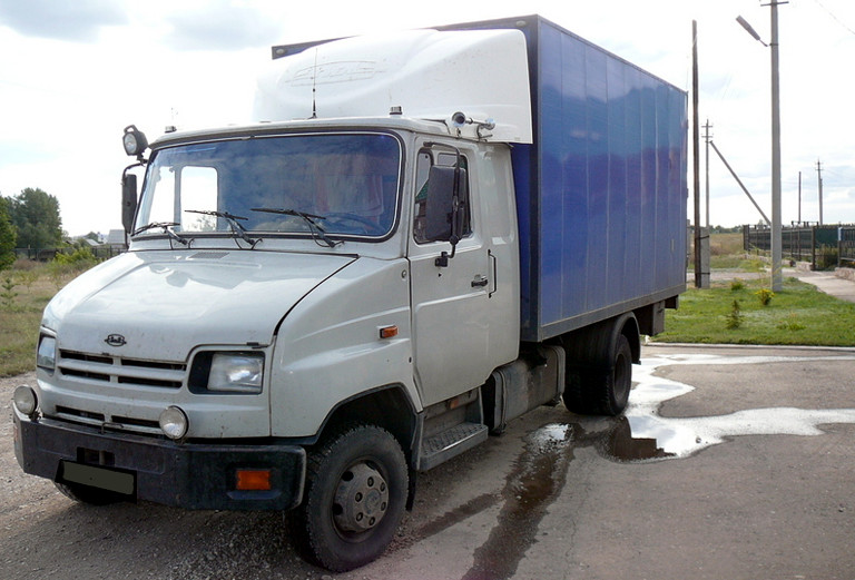 Заказать отдельный автомобиль для транспортировки мебели : Личные вещи из Комсомольска-на-Амуре в Москву